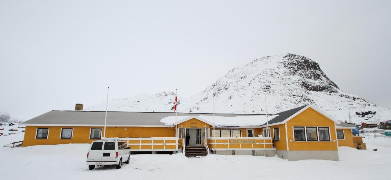 Igdlo Guesthouse Narsaq Extérieur photo